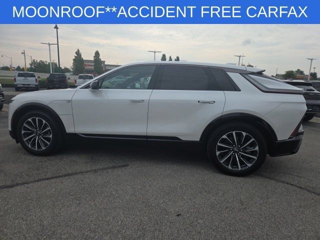Used 2024 Cadillac Lyriq Sport RWD image 13