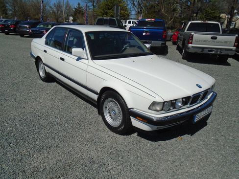 Used 1994 BMW 740i image 8