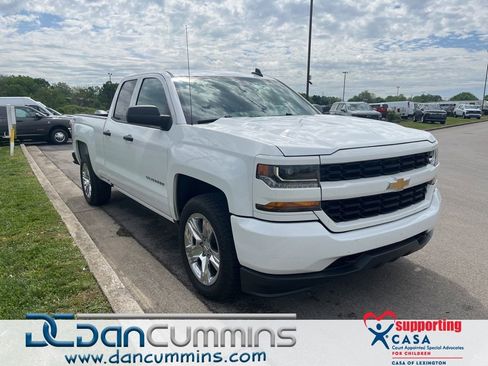 Used 2018 Chevrolet Silverado 1500 Custom w/ Custom Value Package AWD/4WD image 1