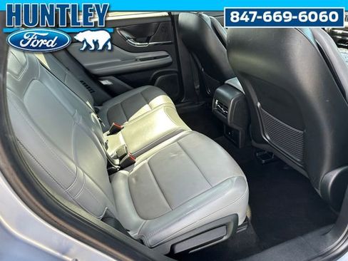 Used 2022 Lincoln Corsair Grand Touring image 12