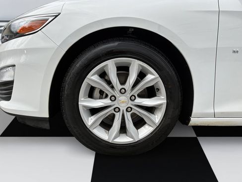 Used 2024 Chevrolet Malibu LT FWD image 14