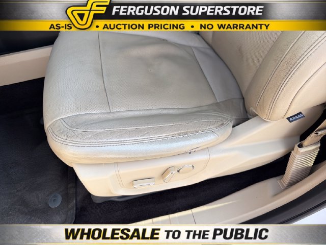Used 2015 Ford F150 Lariat w/ Equipment Group 502A Luxury AWD/4WD image 23