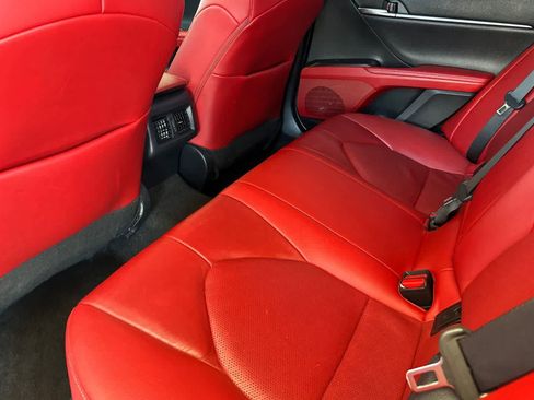 Used 2023 Toyota Camry XSE FWD image 4