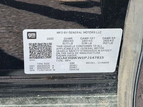 Used 2023 Buick Enclave Essence w/ Experience Buick Package FWD image 27