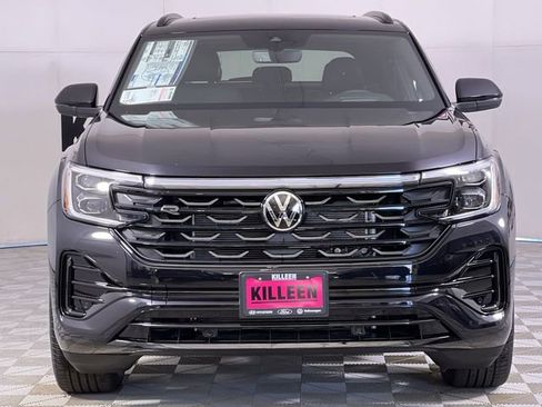 New 2026 Volkswagen Atlas Cross Sport SEL R-Line image 2