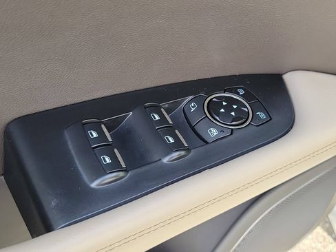 Certified 2023 Lincoln Nautilus FWD image 18