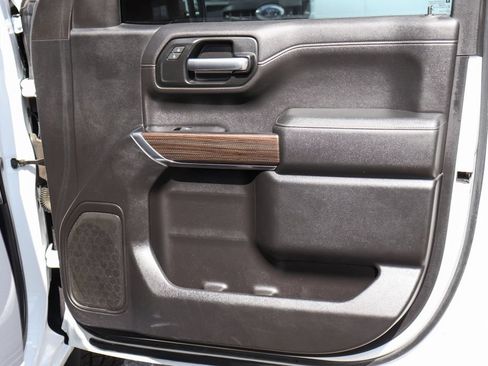 Used 2019 Chevrolet Silverado 1500 RST w/ All-Star Edition AWD/4WD image 37