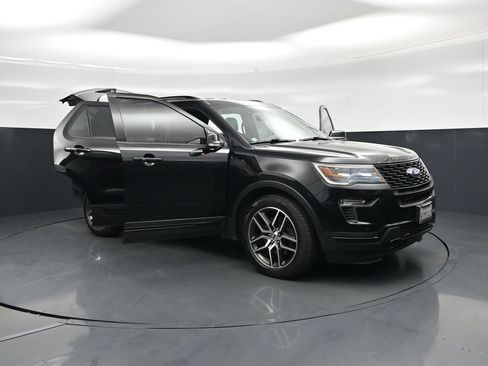 Used 2019 Ford Explorer Sport AWD/4WD image 34