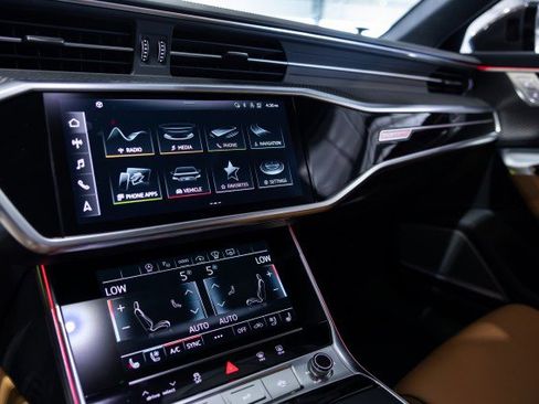 Used 2023 Audi RS 6 w/ Carbon Optic Package image 43