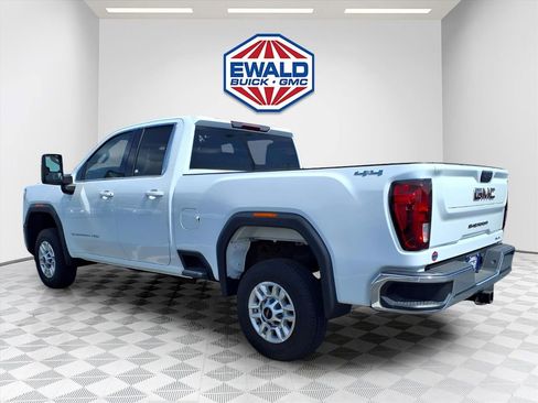 Certified 2024 GMC Sierra 2500 SLE w/ SLE Convenience Package AWD/4WD image 4