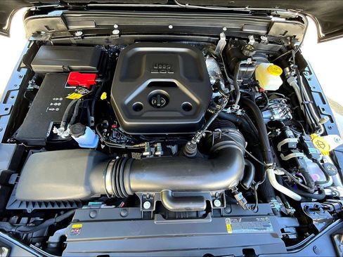 New 2025 Jeep Wrangler Sahara image 11