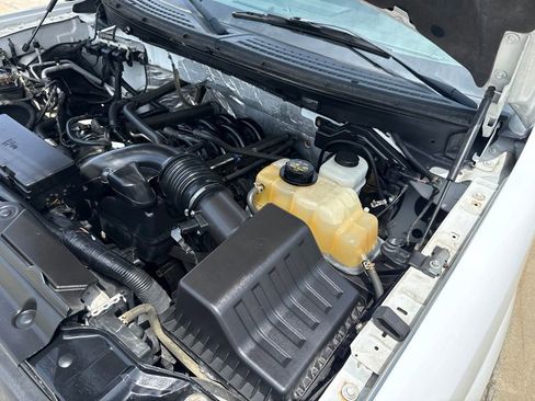Used 2013 Ford F150 XLT w/ Luxury Equipment Group AWD/4WD image 30