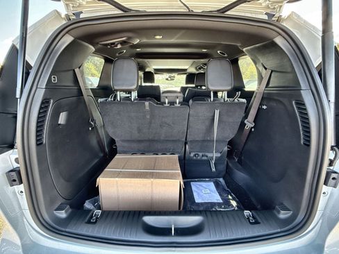 New 2026 Chrysler Pacifica Limited w/ S Appearance Package image 27