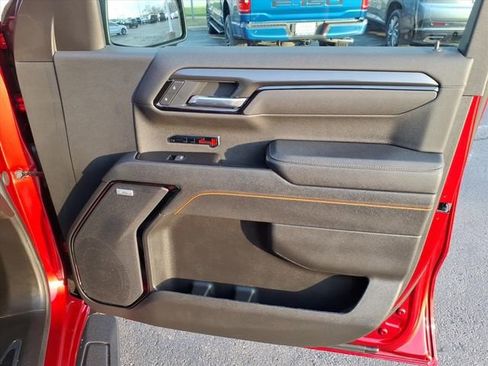 Used 2025 GMC Sierra 1500 AT4 w/ AT4 Premium Package AWD/4WD image 26
