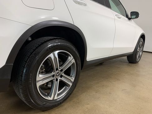 Used 2021 Mercedes-Benz GLC 300 image 38