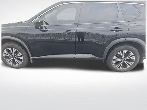 Used 2023 Nissan Rogue SV w/ SV Premium B Package FWD image 7