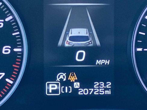 Used 2024 Subaru Crosstrek 2.0i Premium image 28