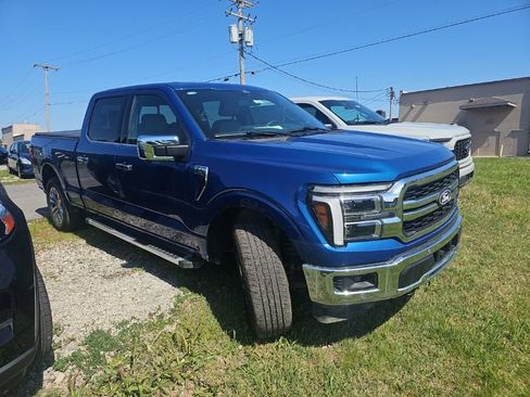 Used 2025 Ford F150 Lariat w/ Equipment Group 501A Mid AWD/4WD image 6