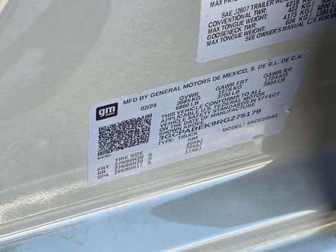 Used 2024 Chevrolet Silverado 1500 Custom image 22