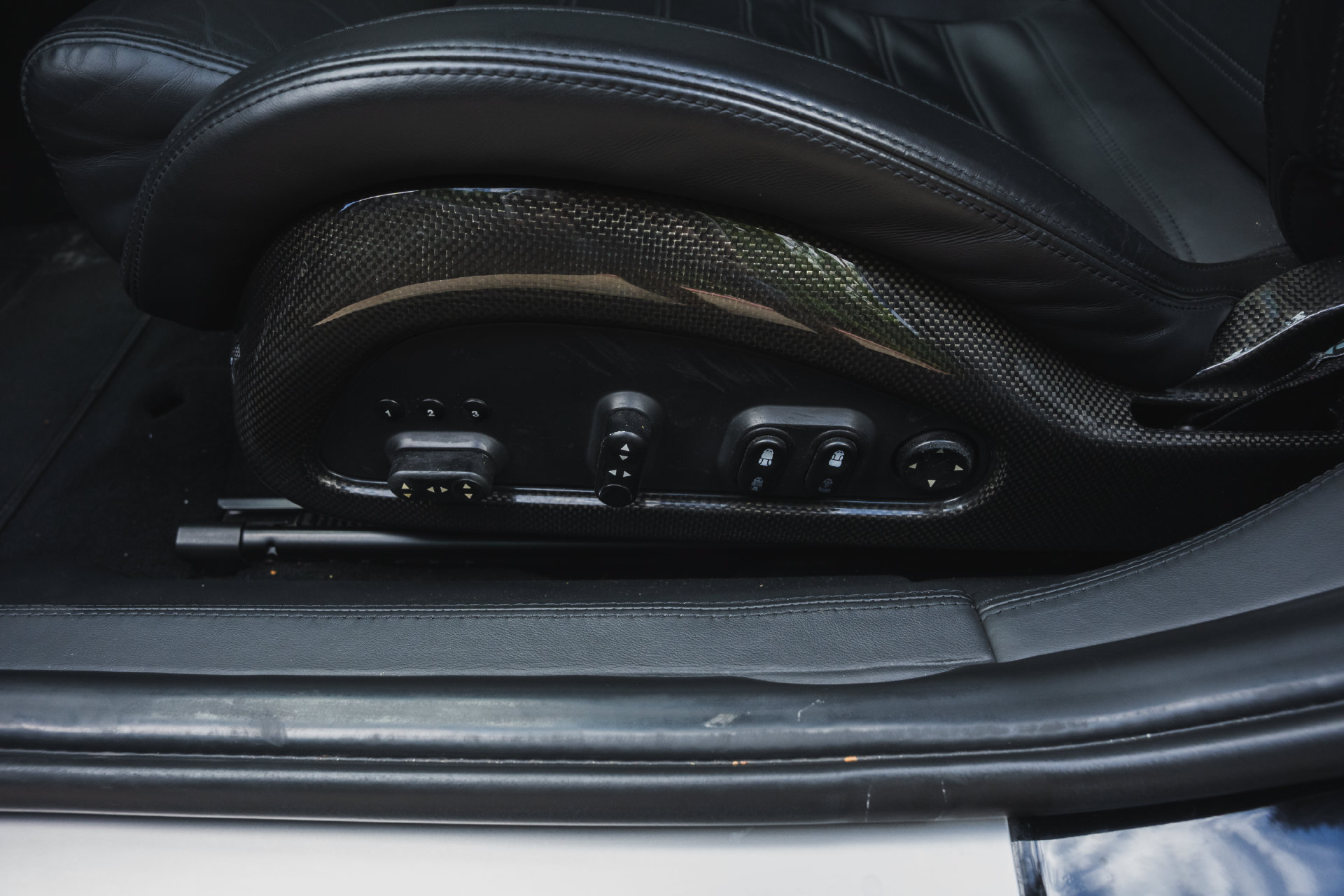 Used 2007 Ferrari 599 GTB Fiorano RWD image 43