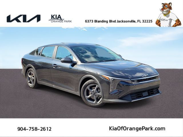 Used 2025 Kia K4 EX FWD image 1