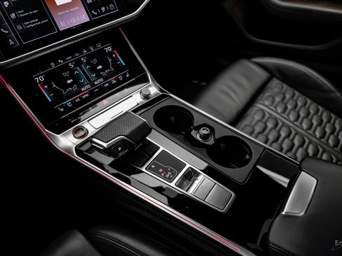 Used 2024 Audi RS 7 Performance w/ Executive Package image 53