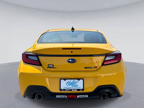 Used 2026 Subaru BRZ Series.Yellow RWD image 5