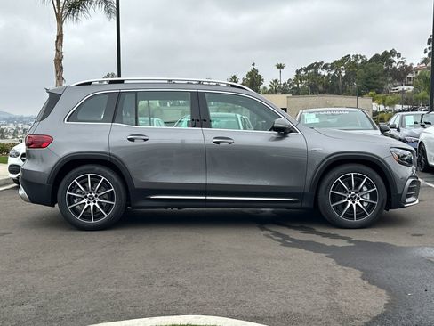 New 2025 Mercedes-Benz GLB 35 AMG 4MATIC image 2