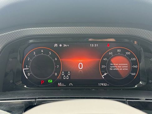 Used 2024 Volkswagen Atlas Peak Edition SE image 12