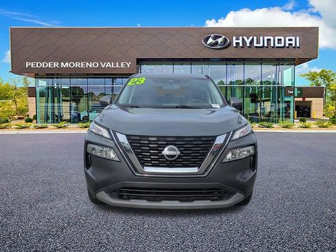 Used 2023 Nissan Rogue SV image 8