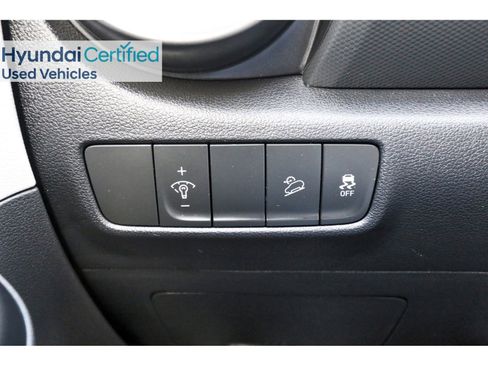 Certified 2023 Hyundai Kona SEL w/ Convenience Package image 22