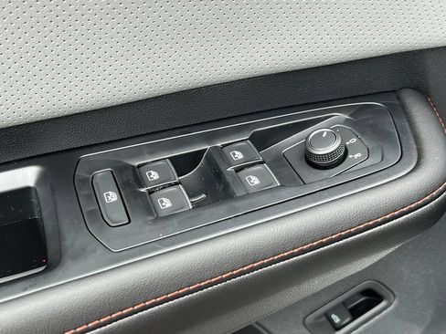 New 2026 Volkswagen Atlas Peak Edition AWD/4WD image 17