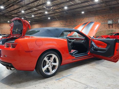 Used 2013 Chevrolet Camaro SS w/ RS Package RWD image 26