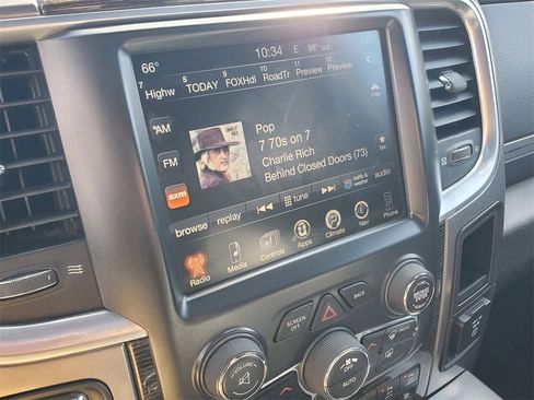 Used 2017 RAM 1500 Limited image 25