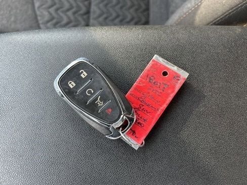 Used 2022 Chevrolet Equinox LT image 52