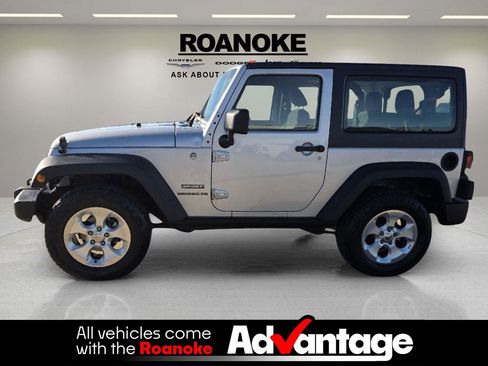 Used 2012 Jeep Wrangler Sport image 10