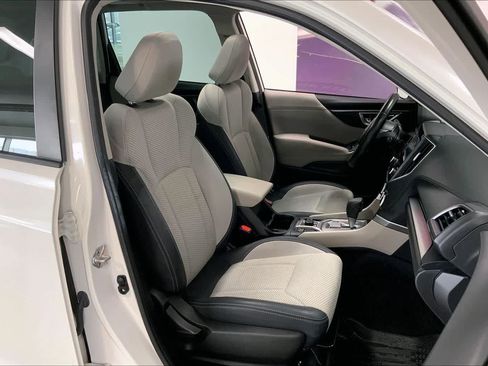 Used 2023 Subaru Forester Premium image 12