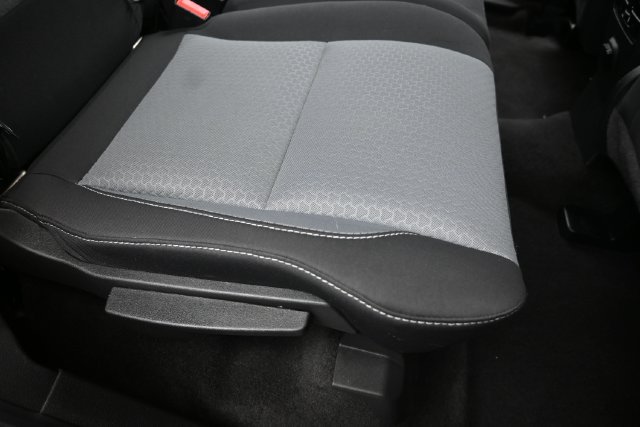 Used 2018 Ford Escape SE w/ SE Sync 3 Package AWD/4WD image 16