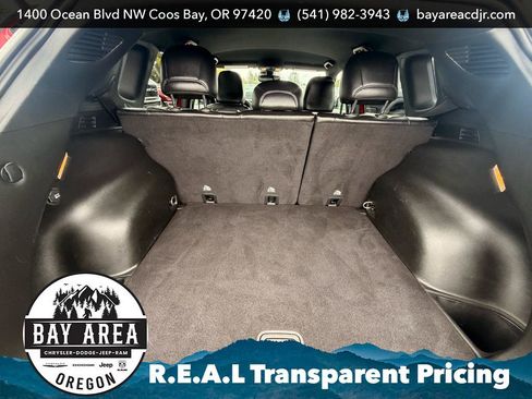 Used 2024 Jeep Compass Latitude AWD/4WD image 8