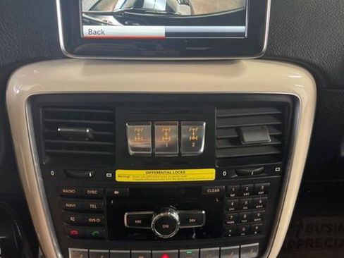 Used 2014 Mercedes-Benz G 63 AMG 4MATIC image 39