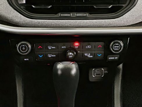 Used 2022 Jeep Compass Latitude w/ Convenience Group AWD/4WD image 13