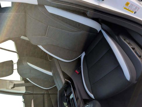 Used 2025 Buick Envision Sport Touring AWD/4WD image 9