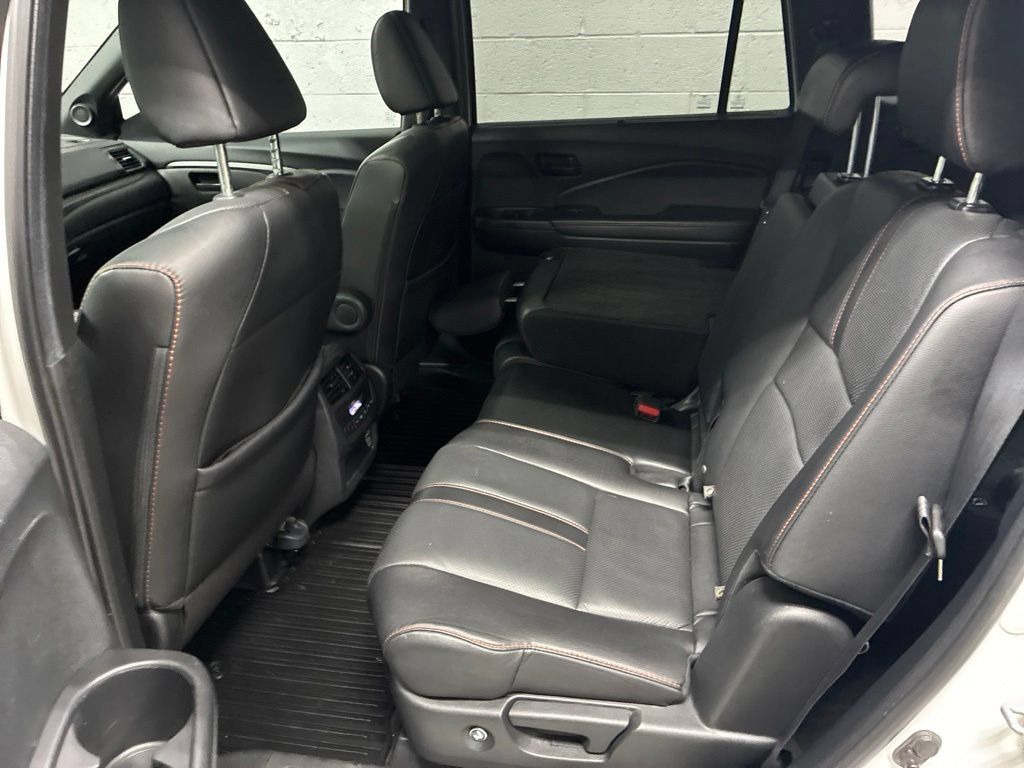 Used 2022 Honda Pilot TrailSport image 29