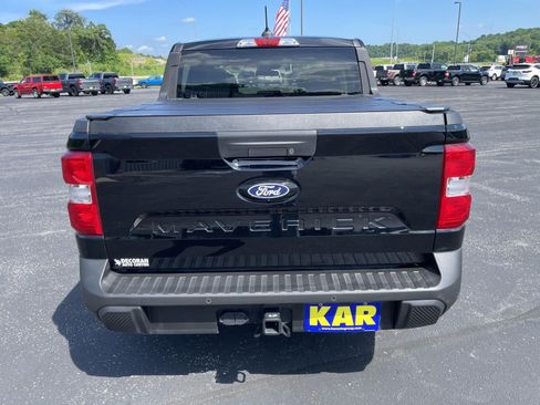 Certified 2025 Ford Maverick XLT w/ Equipment Group 301A AWD/4WD image 8