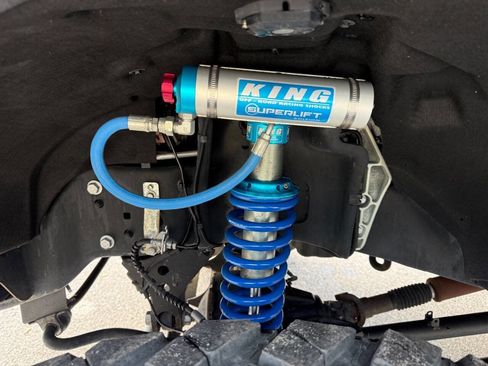 Used 2021 Ford F250 Limited w/ FX4 Off-Road Package image 13