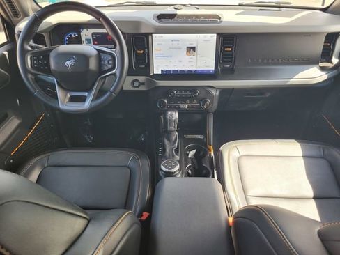 Certified 2022 Ford Bronco Badlands image 14