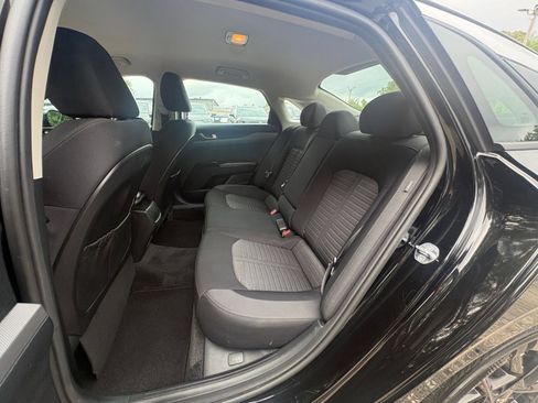 Used 2025 Kia K5 LXS FWD image 19