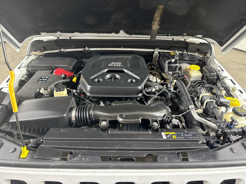 Used 2018 Jeep Wrangler Unlimited Sport AWD/4WD image 29