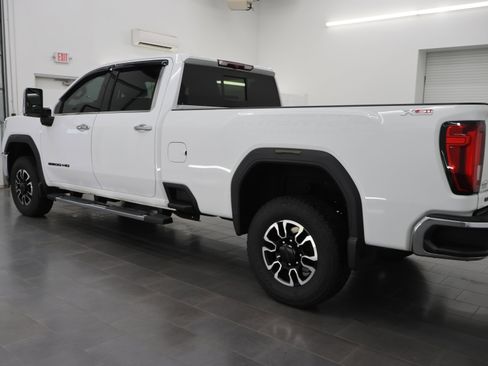 Used 2020 GMC Sierra 3500 SLT w/ SLT Convenience Package AWD/4WD image 6