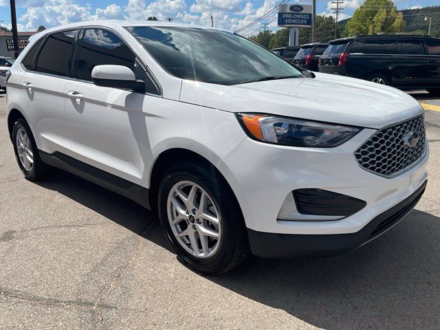 Used 2024 Ford Edge SEL AWD/4WD image 9